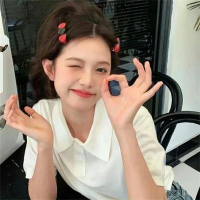 男人女人向前走